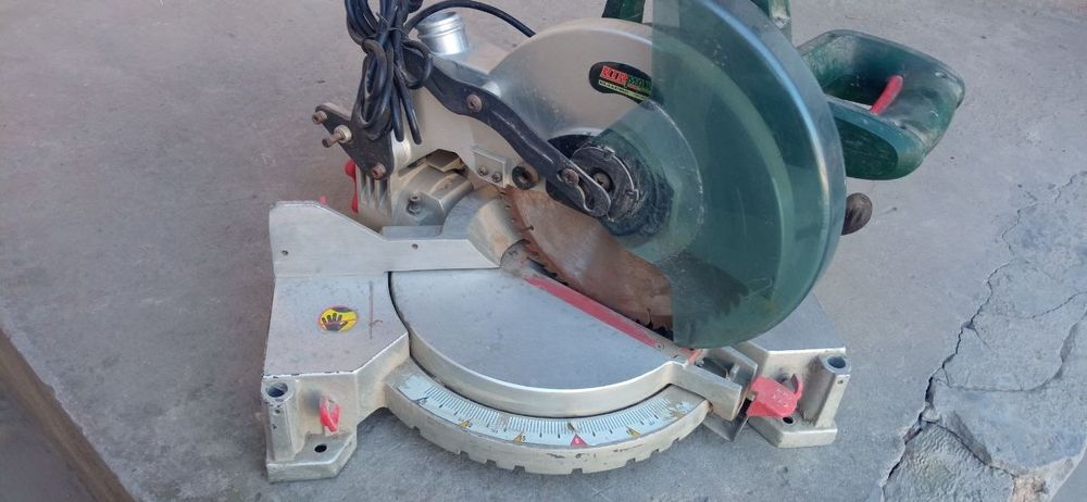 Перфоратор тарцовка газонокосилка