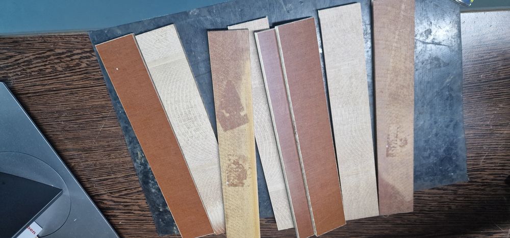 Paleti Vidanja pompa vacuum Românească preț 85 lei bucata se poate tri