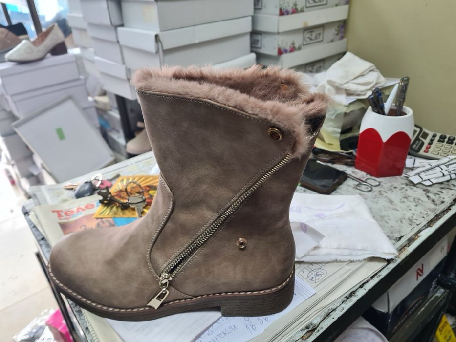 Ботички еко кожа