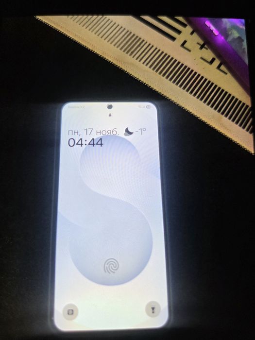 Samsung S25 12/256gb