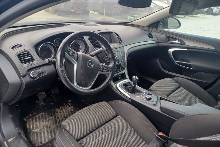 Grila ventilatie bord centru Opel Insignia A