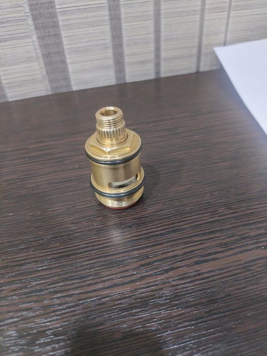 Дивертор для смесителя