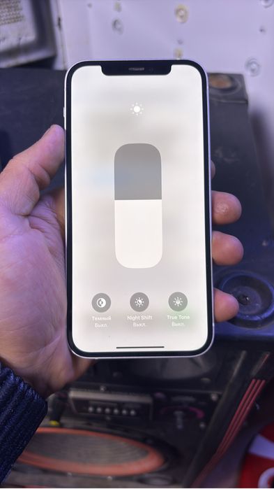 Айфон 12 сатылады