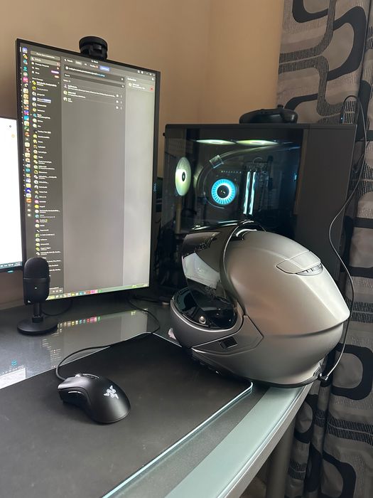 Shoei Neotec 3 - Herman Kardon