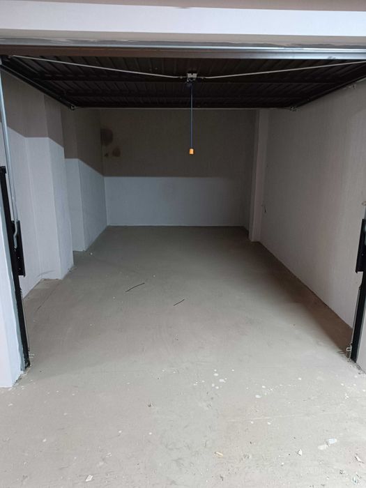 Дава се под наем Гараж / Паркомясто в Благоевград, Широк център - 17 кв.м за 81.6 € - Снимка #2