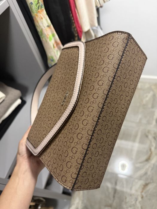 Genti valentino dkny guess
