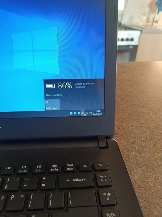 Laptop Acer ES1-411