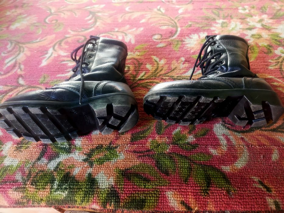 Продам берцы натуральная кожа