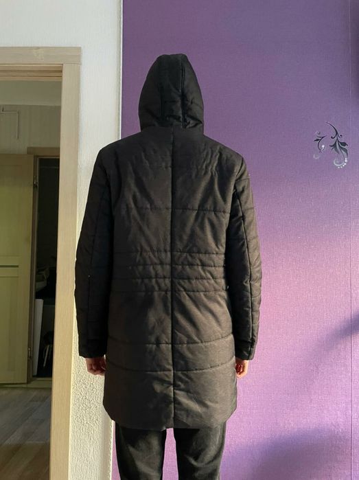 Продам демисезонную куртку