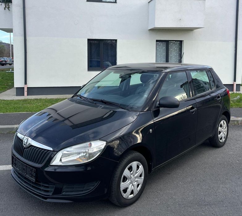 Skoda Fabia 1.2 benzina / motorizare clasică MPI / Klima / km originali / euro 5