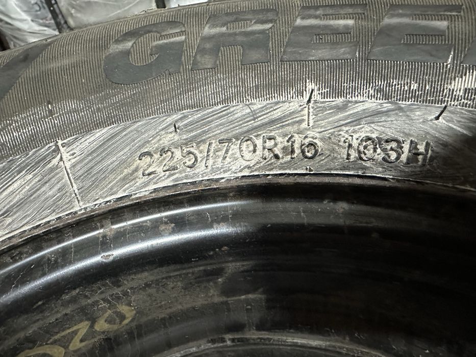 Запаска на Lexus RX300 225/70/16