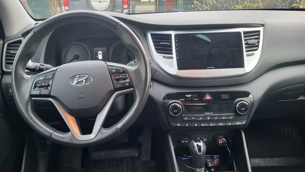 Hyundai Tucson 2.0 crdi,184 cp,4x4,cutie automata, Luxury Pack