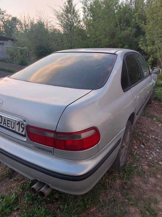 Продам HONDA AKKORD 1998г.
