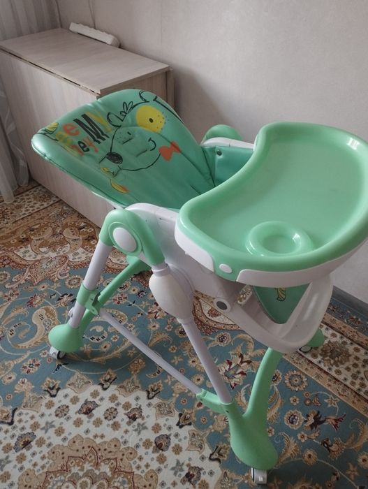 Продам не дорого детский стульчик