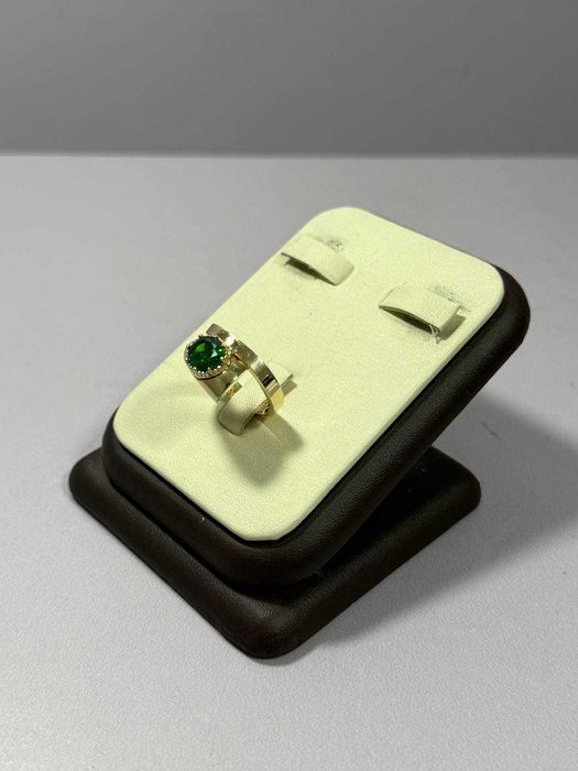 Кольцо с камнями / КА 0888