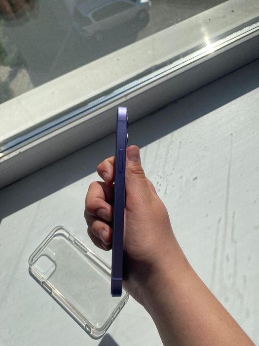iphone 12 в самом идиалном состояни