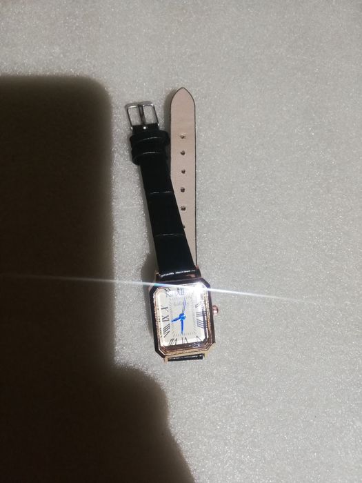 Женские часы б. У