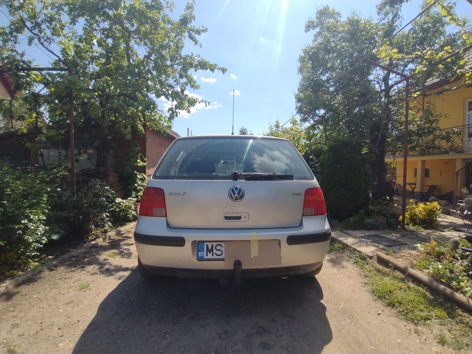 Volkswagen golf 4