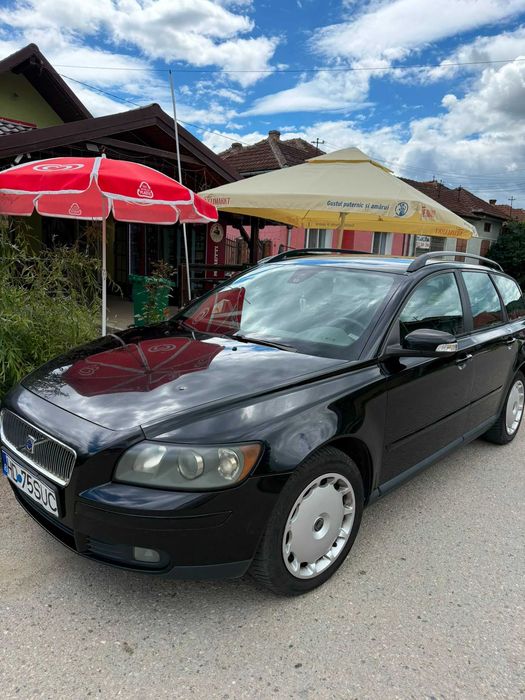 Se vinde volvo v50