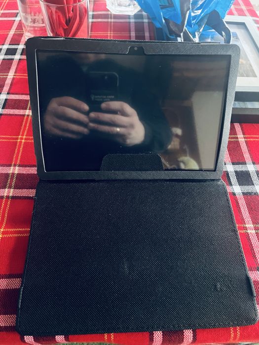 Продава се таблет pad6s pro - 11 inch