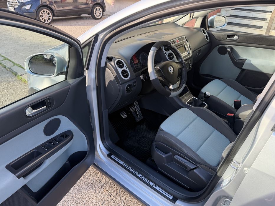 Volkswagen Golf 5 Plus CROSS 2.0 TDI 140 CP | 2008 | Garanție 12 luni