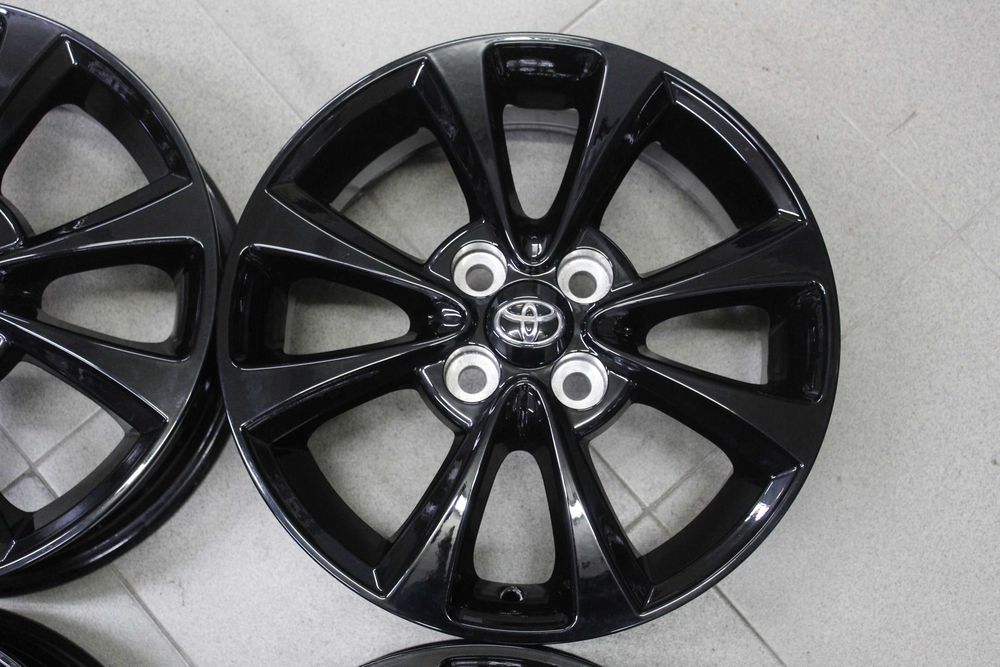 Нови оригинални джанти 15" Toyota Yaris (2011-2020)