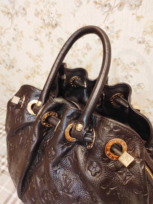 Сумка кожаная  Louis Vuitton