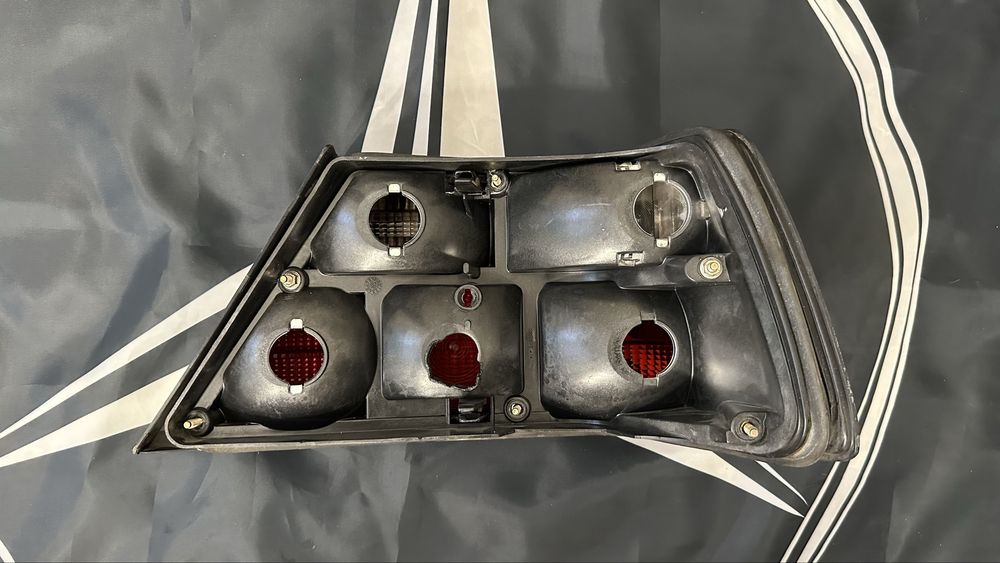 Задний плафон малинка