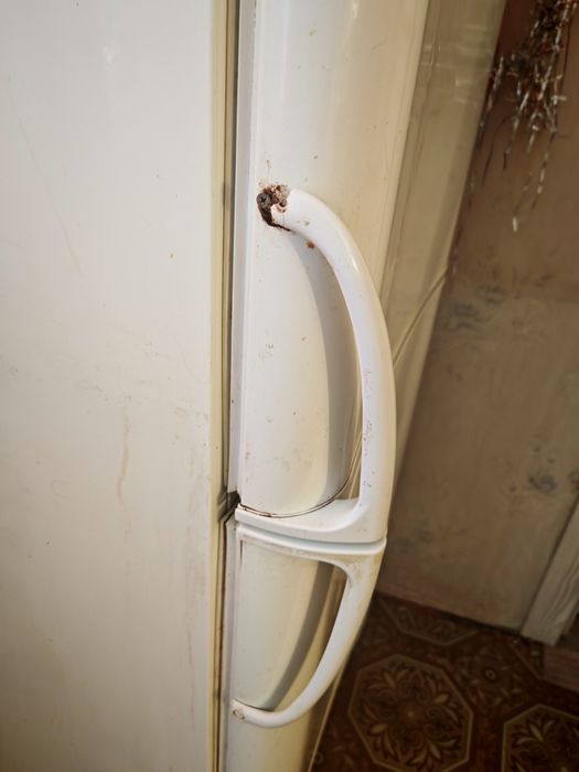 Продам холодильник бу