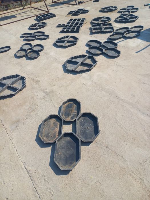 Выбростол и форма для брусчатки продаеться