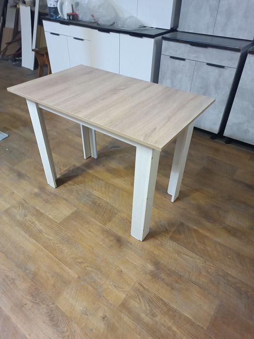 Кухонные столы новые