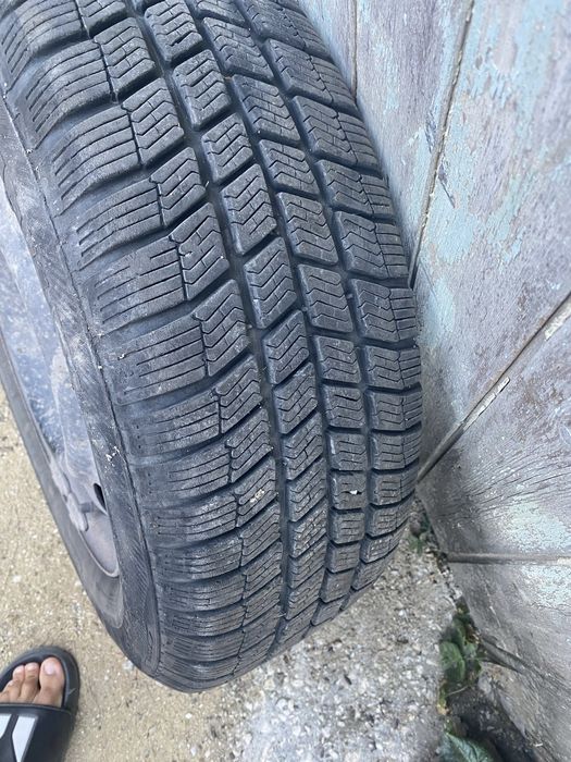 4бр. Стоманени Джанти 15 5х110 със зимни гуми.