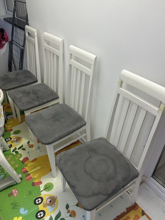 Стулья деревянные