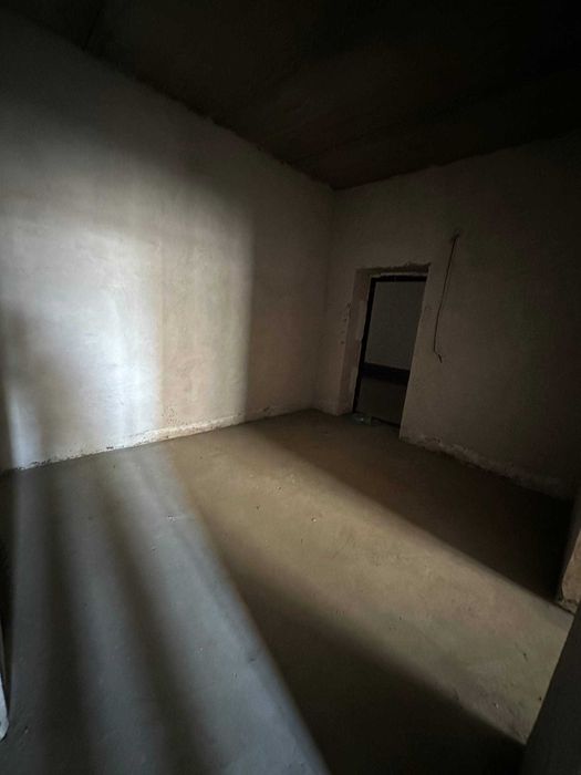 2 хона килинган квартира 3 каватдан сотилади Эски цум