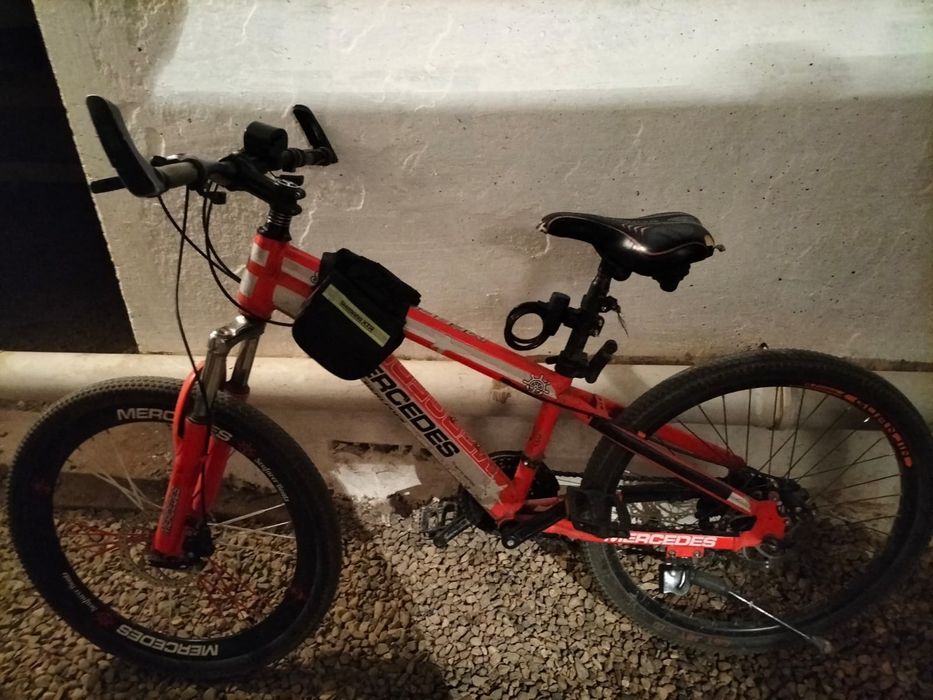 Продаётся скоростной велосипед.