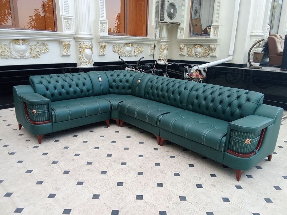 Продается Уголок честер "Clasic"