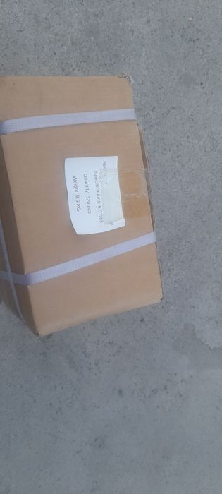 Продам кровельные саморезы по сендвич понели