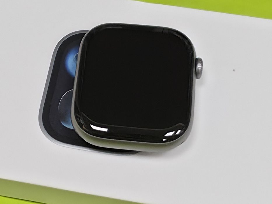 КАТО НОВ 46mm Apple watch 11 Yettel Гаранция 2028 Gray Black