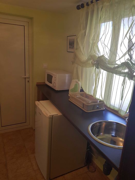 Първа линия студия в Поморие