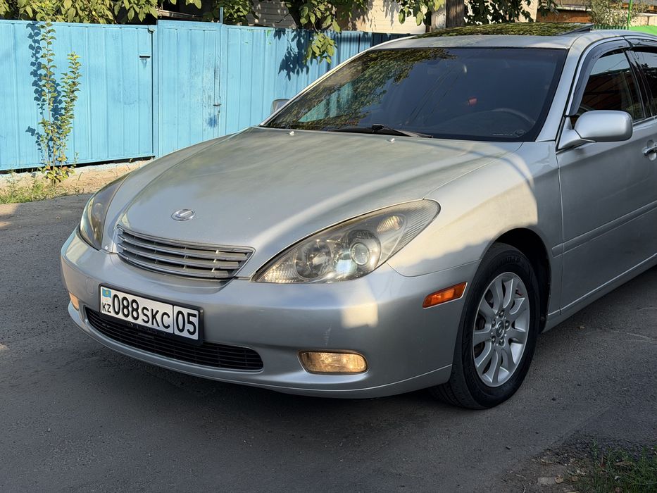 Продам Lexus Es 300