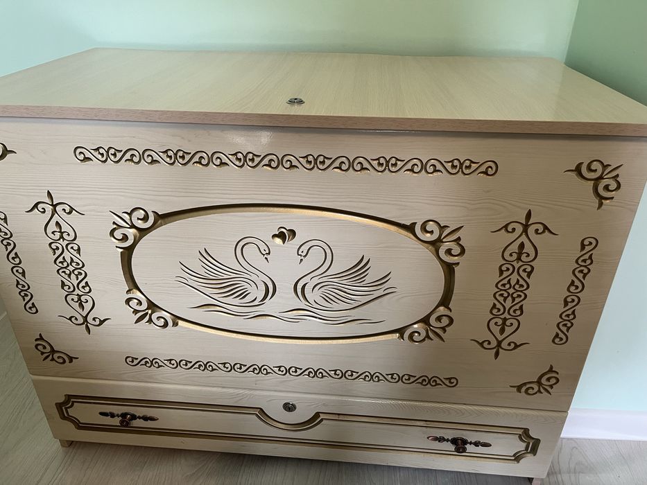 Сандық  керемет күйде …….. ……..