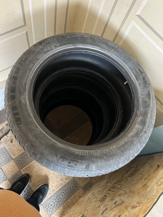Балоны R19 235/55 б/у