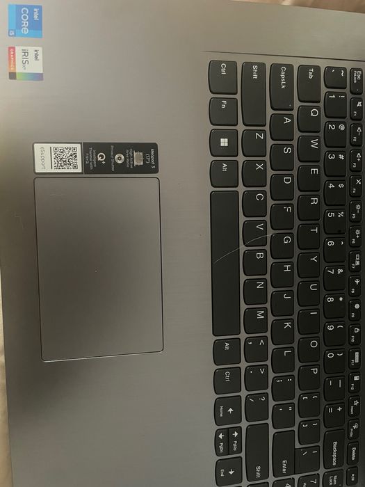 Leptop Lenovo nefolosit .