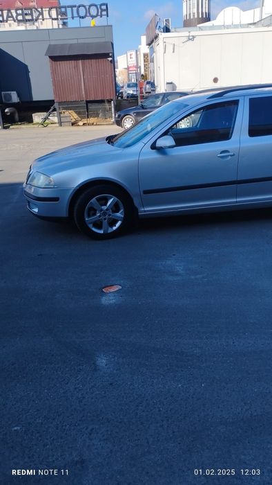 Skoda Octavia 2 140 cp