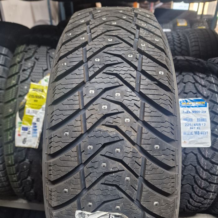 215/60r17 Yokohama IG65 шипы