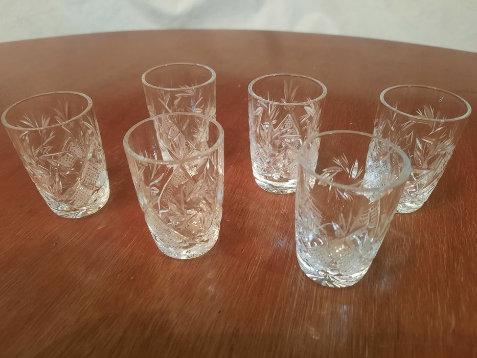 Хрусталь, стекло