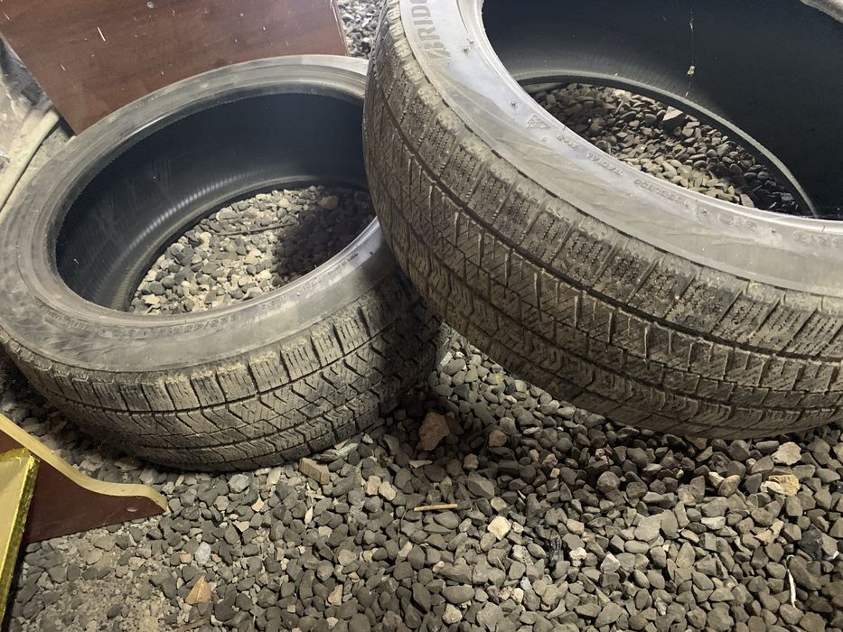 Bridgestone 225/45 r18 зимние