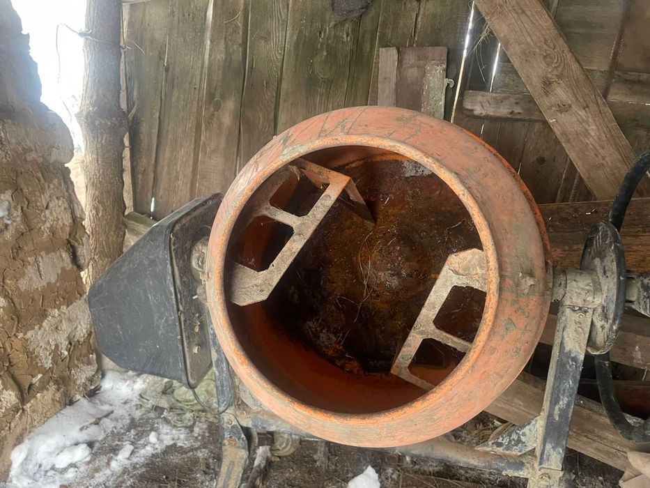 Бетономешалка б/у