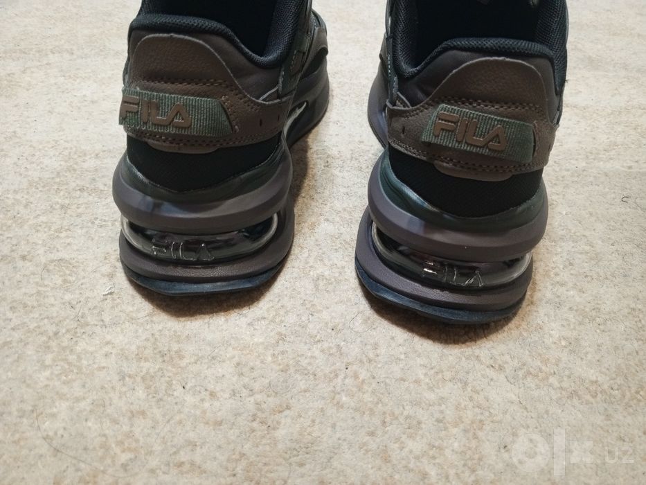 Новые кроссы FILA, 44 размер, оригинал