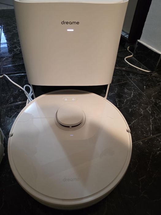 Robot aspirator DreameBot D10 Plus